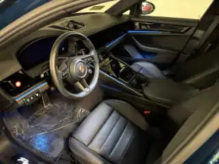 2026 Porsche Panamera 4 E-Hybrid's photo
