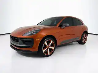 2023 Porsche Macan T's photo