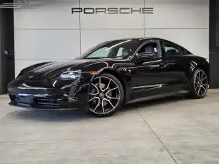 2023 Porsche Taycan Base's photo