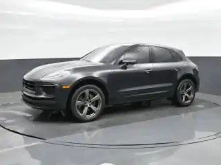2024 Porsche Macan T's photo