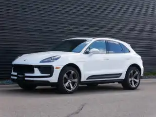 2025 Porsche Macan T's photo