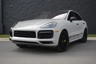 2021 Porsche Cayenne GTS's photo