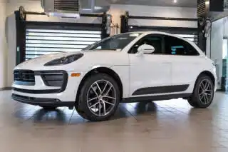 2023 Porsche Macan Base's photo
