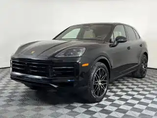 2026 Porsche Cayenne Base's photo