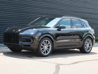 2026 Porsche Cayenne Base's photo