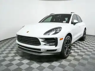 2021 Porsche Macan Base's photo