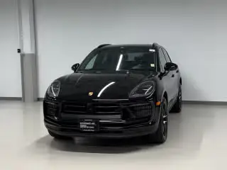 2023 Porsche Macan S photo 1