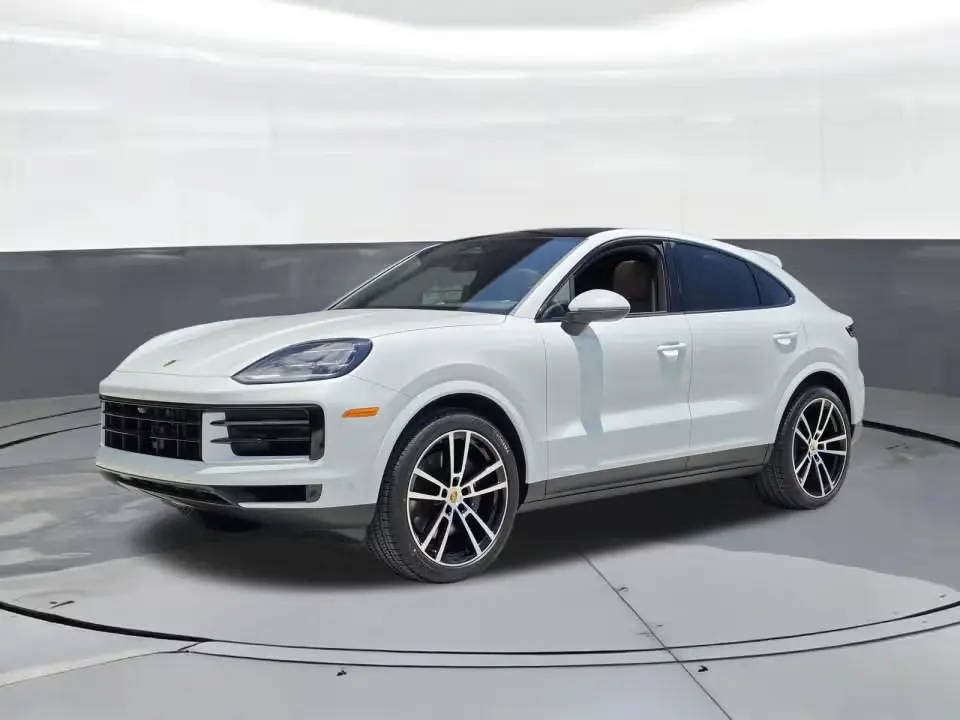 2026 Porsche Cayenne Base photo 3