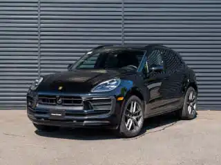 2025 Porsche Macan T's photo