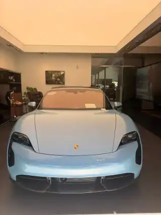 2024 Porsche Taycan GTS's photo