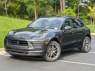 2026 Porsche Macan T's photo