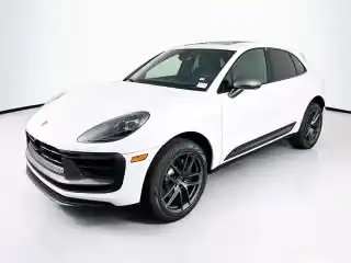 2026 Porsche Macan T's photo