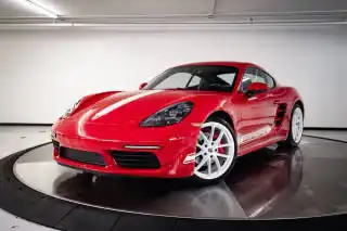 2024 Porsche 718 Cayman Style Edition's photo