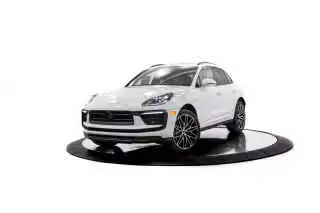 2026 Porsche Macan T's photo