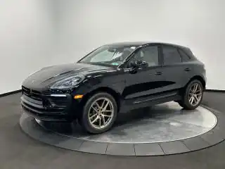 2026 Porsche Macan T's photo