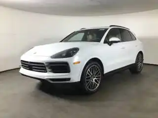 2023 Porsche Cayenne Platinum Edition's photo