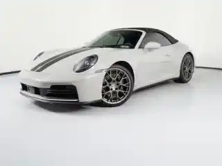 2025 Porsche 911 Carrera T Cabriolet's photo