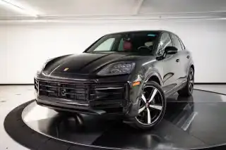 2026 Porsche Cayenne Base's photo