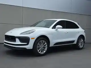 2026 Porsche Macan T's photo