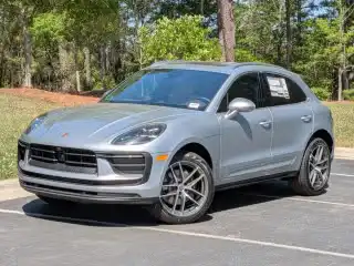 2026 Porsche Macan T's photo