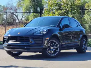 2024 Porsche Macan T's photo