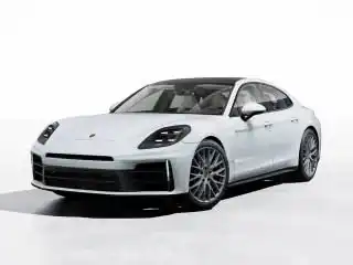 2026 Porsche Panamera 4's photo