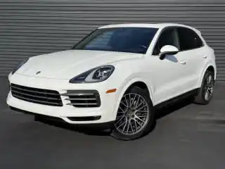 2023 Porsche Cayenne Base's photo