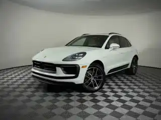 2026 Porsche Macan T's photo