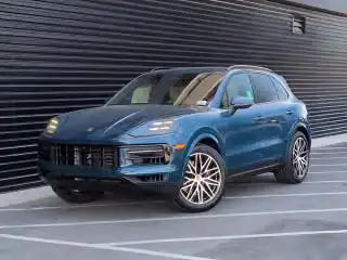 2026 Porsche Cayenne Base's photo