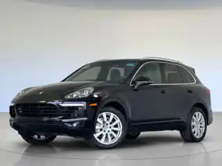 2016 Porsche Cayenne S's photo