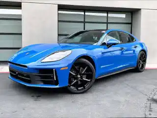 2026 Porsche Panamera Base's photo