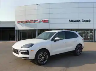 2026 Porsche Cayenne Base's photo