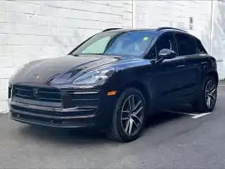 2023 Porsche Macan Base's photo