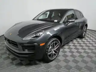 2026 Porsche Macan T's photo