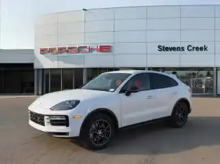 2026 Porsche Cayenne Base's photo