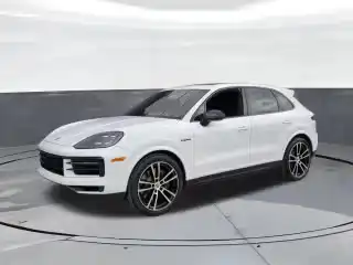 2025 Porsche Cayenne E-Hybrid's photo