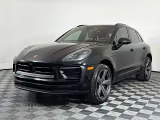 2024 Porsche Macan T's photo