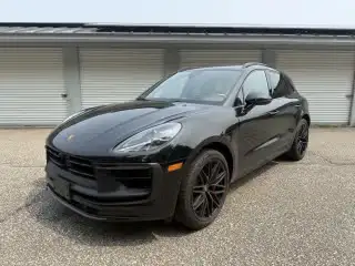 2023 Porsche Macan GTS's photo