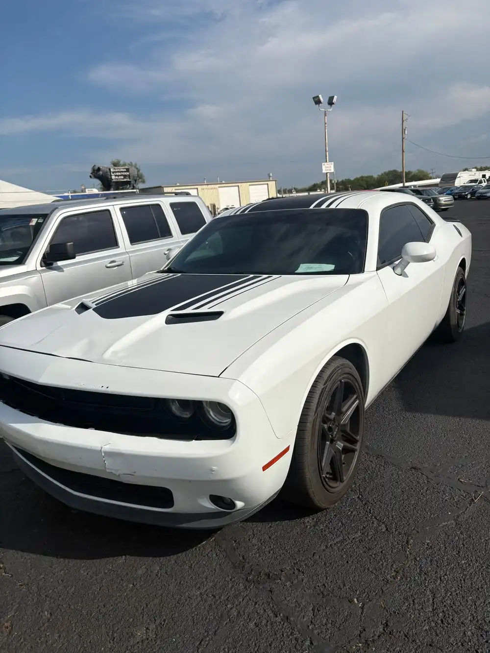 2018 Dodge Challenger SXT's photo