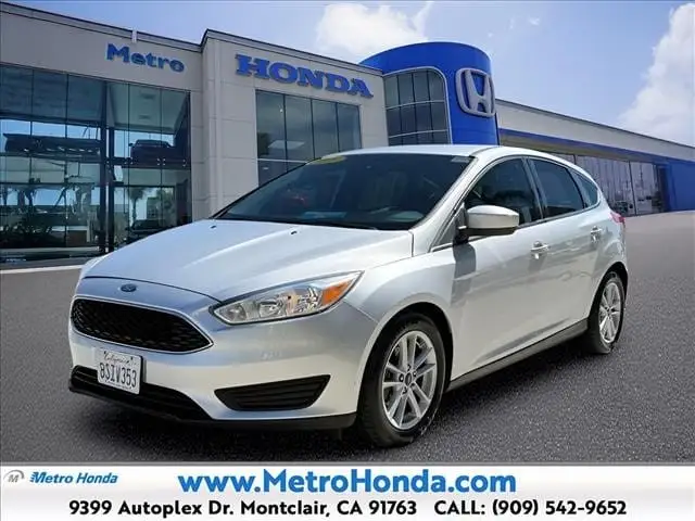 2018 Ford Focus Hatch SE photo 1