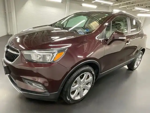 2017 Buick Encore Preferred 2's photo