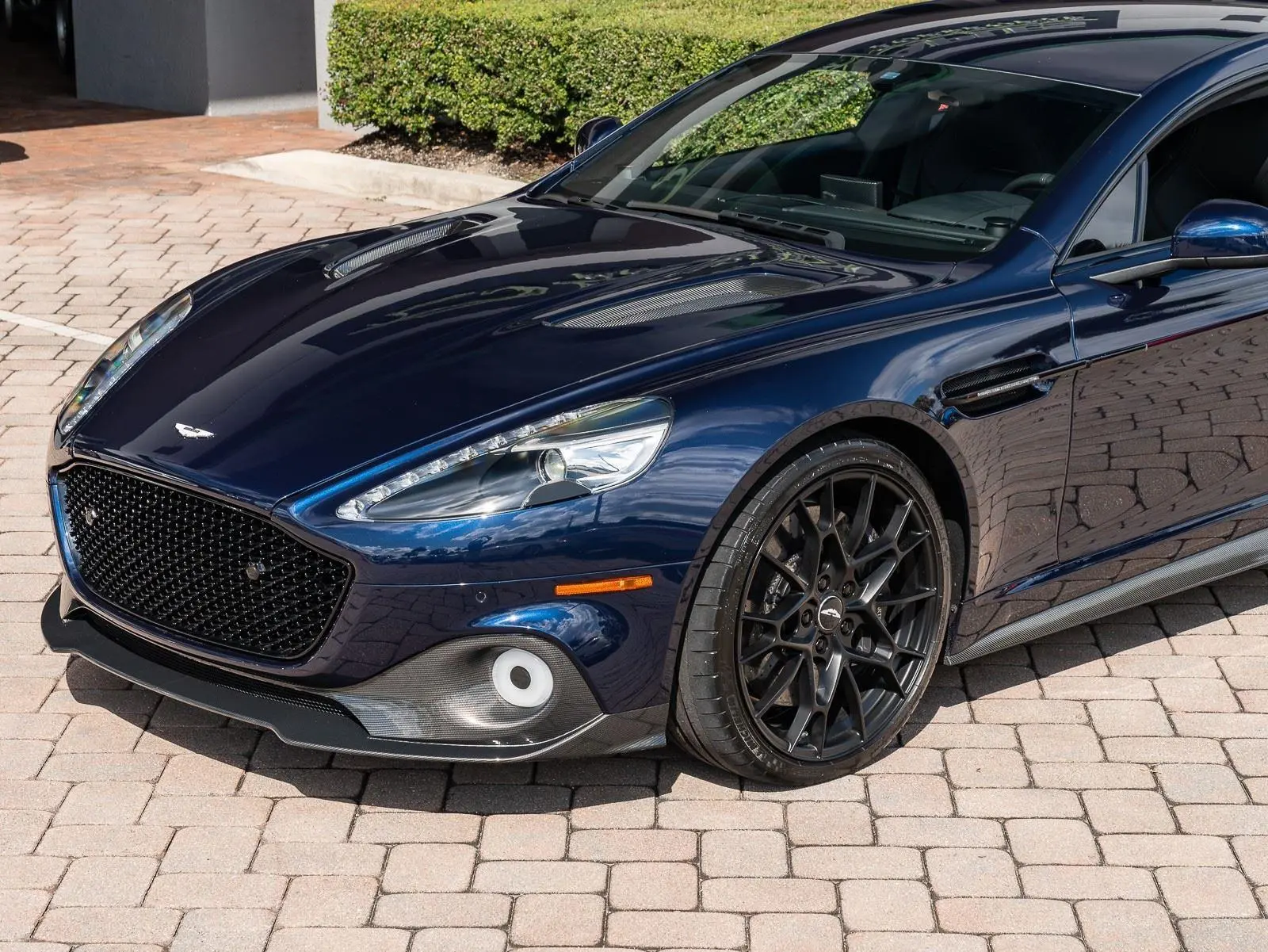 2019 Aston Martin Rapide AMR photo 5