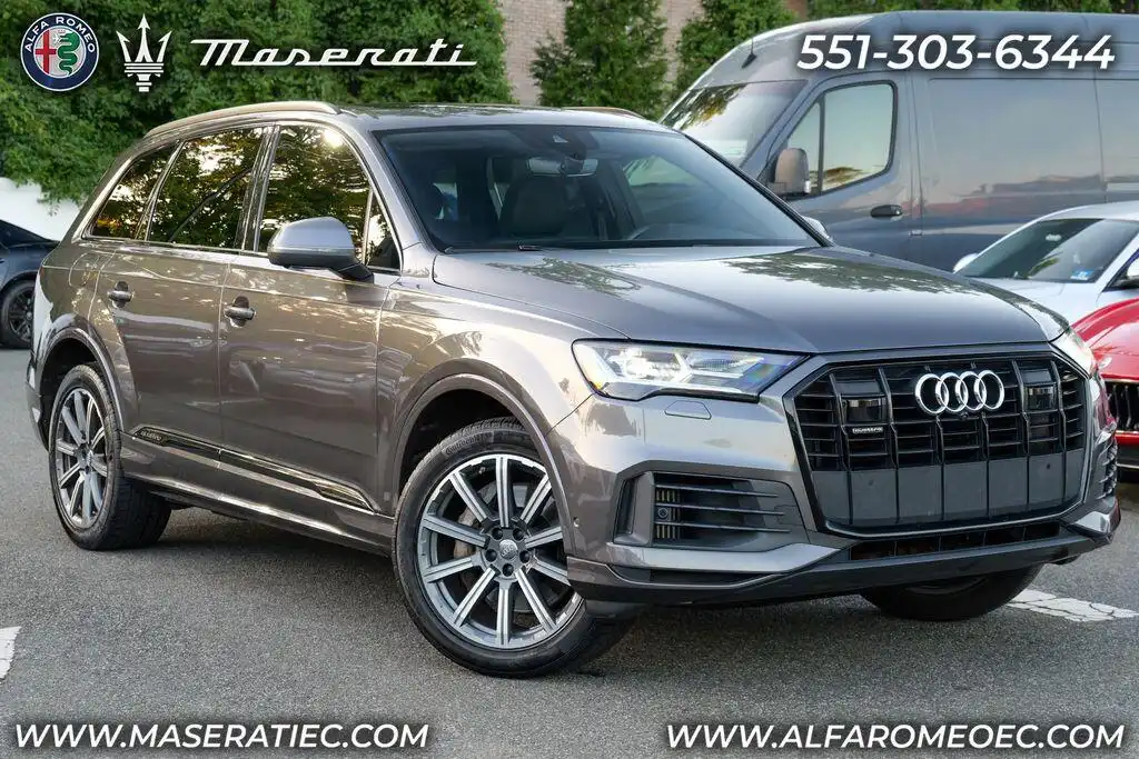 2021 Audi Q7 55 Premium Plus quattro Tiptronic's photo