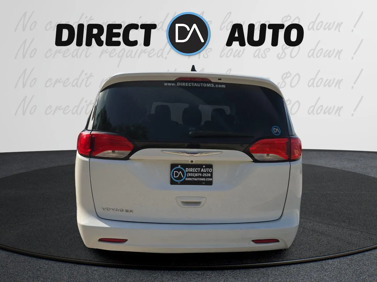 2023 Chrysler Voyager LX photo 4