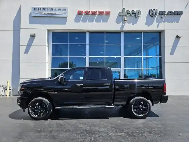 2026 RAM 2500 Tradesman/Black Express 4X4 Crew Cab SWB's photo
