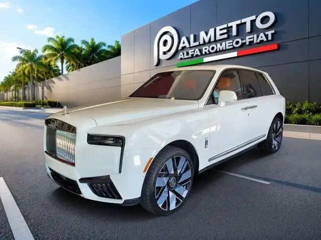 2027 Rolls-Royce Cullinan Base's photo