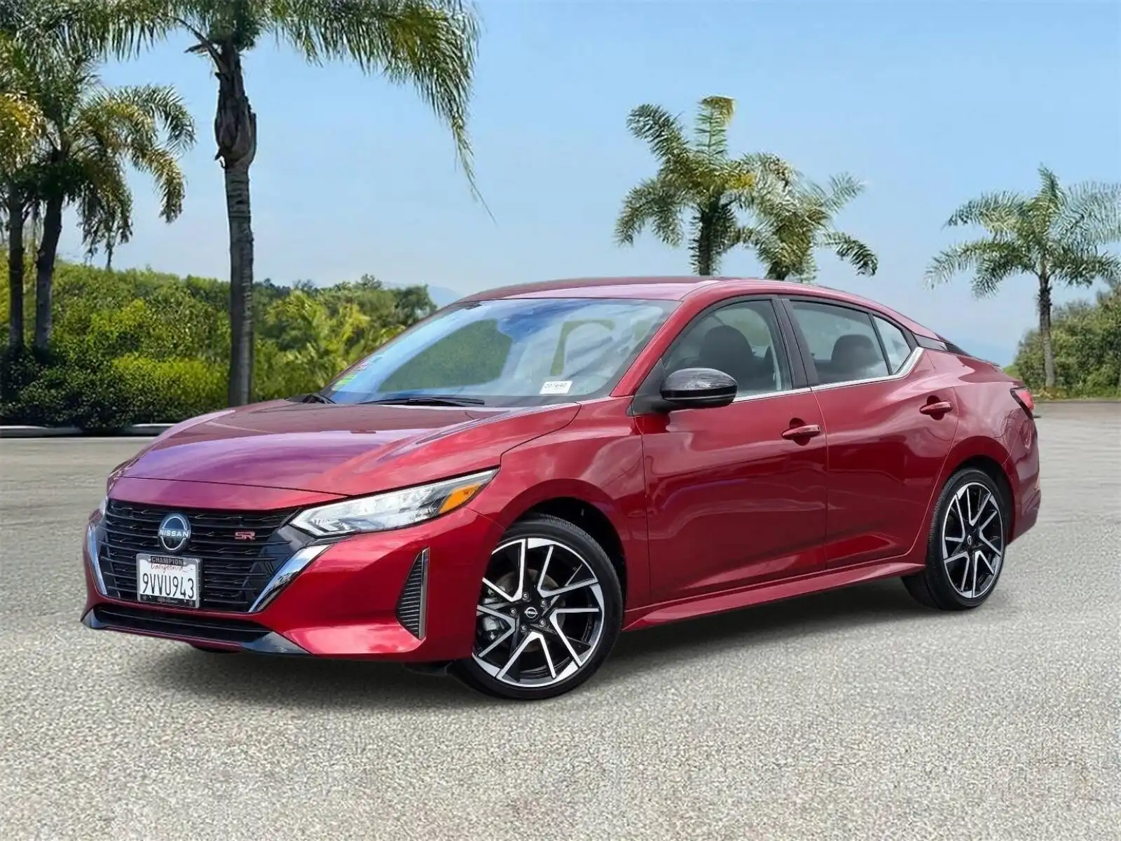 2025 Nissan Sentra SR CVT's photo