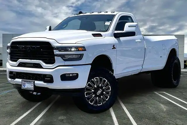 2026 RAM 3500 Tradesman 4X4 Regular cab's photo