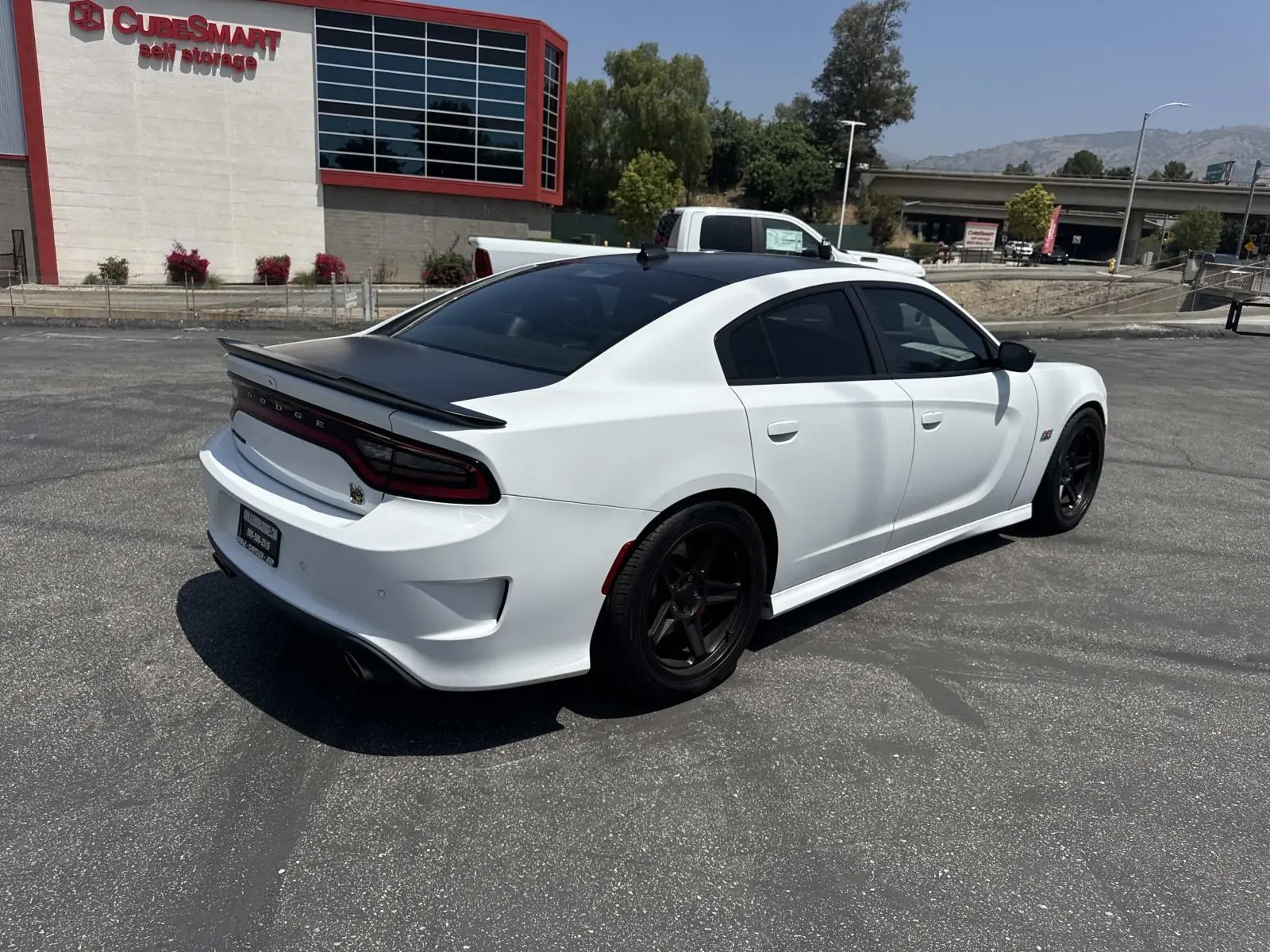2023 Dodge Charger Scat Pack photo 4