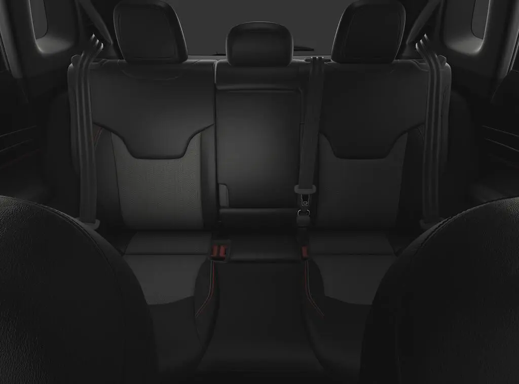 2026 Jeep Compass Trailhawk 4X4 photo 3